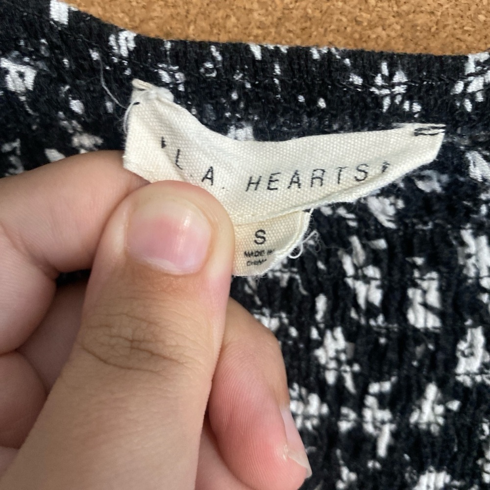 La Hearts Black and White Floral Skater Skirt - Picture 3 of 3